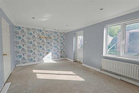3 bedroom terraced house for sale, Meadowsweet Way, PORTSMOUTH