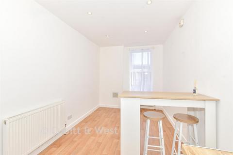 Apartment - Somers Road, Southsea PO5