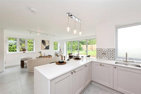 3 bedroom bungalow for sale, Kennel Close, Fetcham, Leatherhead, Surrey, KT22