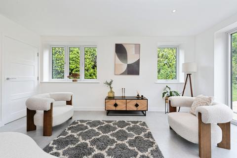3 bedroom bungalow for sale, Kennel Close, Fetcham, Leatherhead, Surrey, KT22