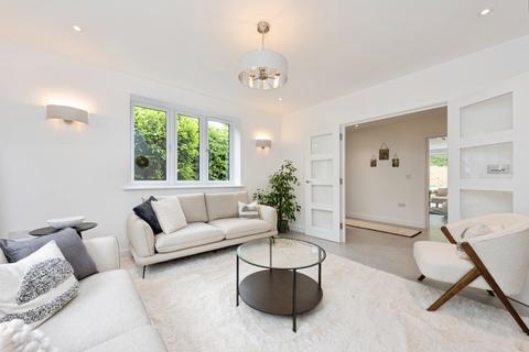 3 bedroom bungalow for sale, Kennel Close, Fetcham, Leatherhead, Surrey, KT22
