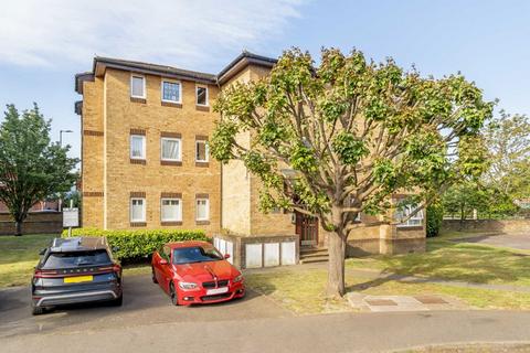 Studio for sale, Chaucer Drive, London SE1