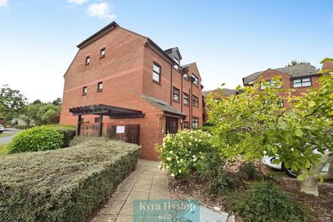 2 bedroom flat for sale, Old Mill Close, Exeter EX2