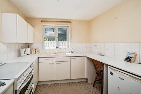 4 bedroom detached house for sale, Portland Close, Slough