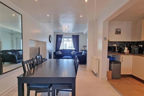 3 bedroom end of terrace house for sale, Arundel Road, Nr Hollywood, Birmingham