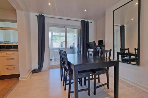 3 bedroom end of terrace house for sale, Arundel Road, Nr Hollywood, Birmingham