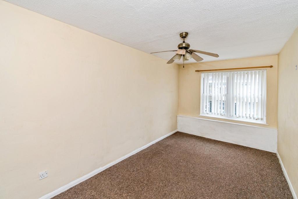 Apartment in Southampton - View 2