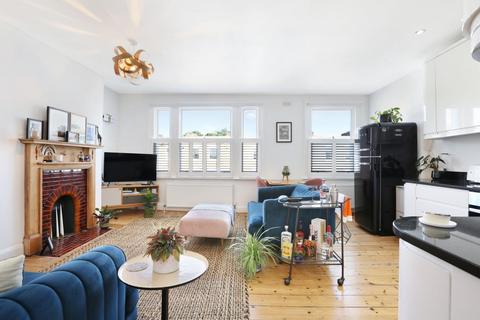 1 bedroom flat for sale, Coldharbour Lane, London, SE5
