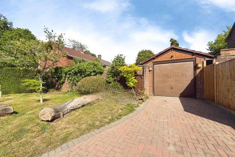 4 bedroom semi-detached house for sale, Reeds Hill, Bracknell, Berkshire