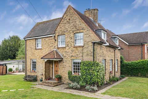 3 bedroom detached house to rent, Osborne House Farm, Hawkshead Road, Potters Bar, EN6