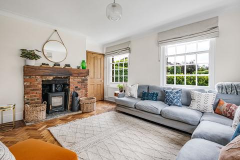 3 bedroom detached house to rent, Osborne House Farm, Hawkshead Road, Potters Bar, EN6
