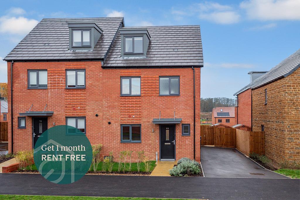4 bedroom semi-detached house to rent