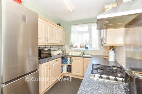 2 bedroom terraced house for sale, Talbot Road, Southsea PO4