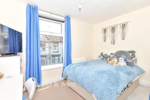 2 bedroom terraced house for sale, Talbot Road, Southsea PO4
