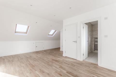 4 bedroom house to rent, Netherfield Gardens, Barking, Barking, IG11