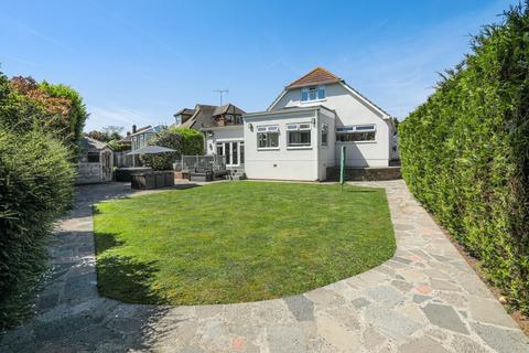 4 bedroom detached house for sale, Rosemary Gardens, Broadstairs, Kent, CT10