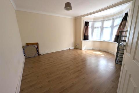 4 bedroom house for sale, Forest View Road, London