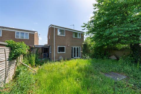 3 bedroom link detached house for sale, Knights Court, Northampton NN3
