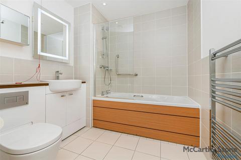 1 bedroom apartment for sale, Lawrence Place, White Horse Lane, Maldon
