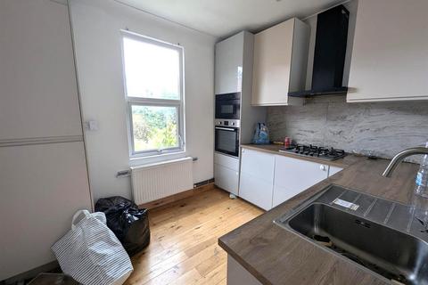 undefined, Forest Road, London