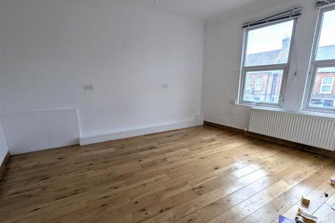 undefined, Forest Road, London