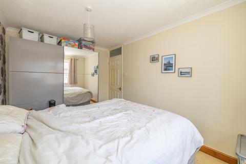3 bedroom semi-detached house for sale, Huntswood, Ashford, Kent, TN23