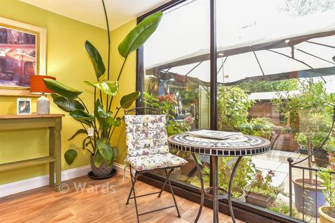 4 bedroom detached house for sale, Three Fields Road, Tenterden TN30