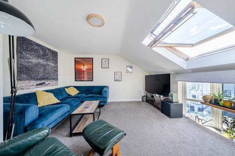 2 bedroom flat for sale, Lewes Road, Brighton, East Sussex, BN2