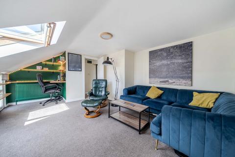2 bedroom flat for sale, Lewes Road, Brighton, East Sussex, BN2