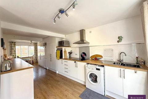 3 bedroom detached house for sale, Cowley Green, Wombwell, Barnsley
