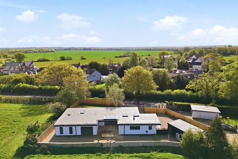 undefined, Gransmore Green, Felsted, Dunmow, Essex, CM6