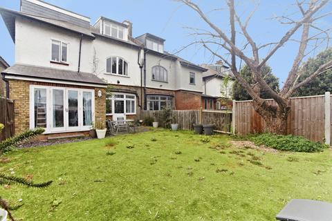 2 bedroom ground floor flat for sale, Prentis Road, Streatham, SW16