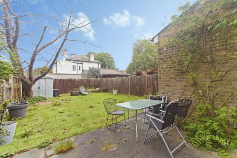 2 bedroom ground floor flat for sale, Prentis Road, Streatham, SW16