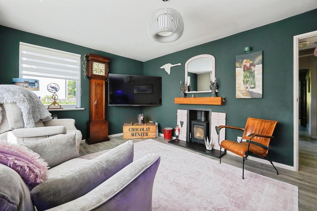 Living room, fireplace