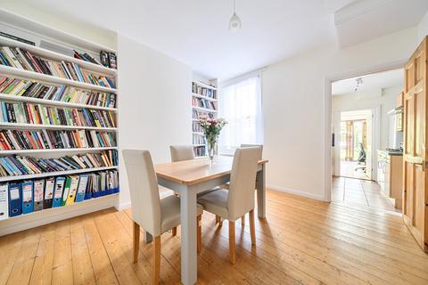 Angel Road, Harrow