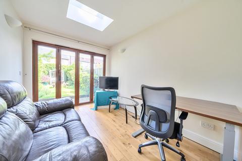 undefined, Angel Road, Harrow