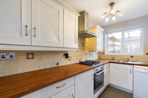 4 bedroom terraced house for sale, Lowestoft Drive, Slough, Berkshire, SL1