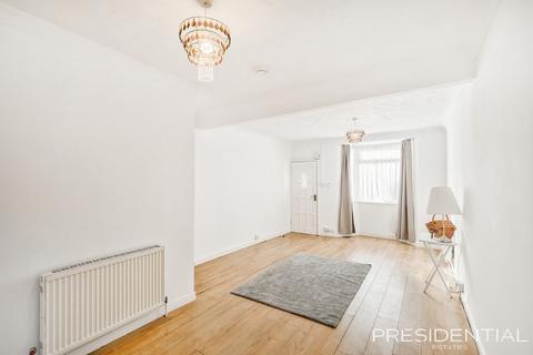 2 bedroom terraced house for sale, Oakfield Road, Walthamstow E17