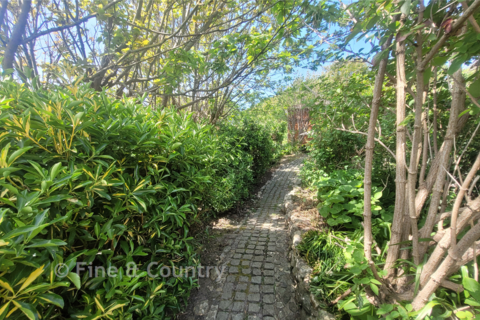 2 bedroom detached house for sale, The Cliff Path, Bonchurch, Ventnor, Isle of Wight