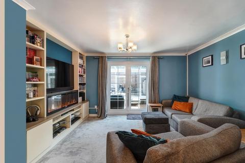 3 bedroom mews for sale, Warren Lodge Drive, Kingswood KT20