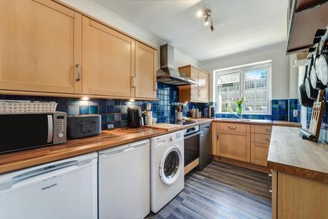 3 bedroom mews for sale, Warren Lodge Drive, Kingswood KT20