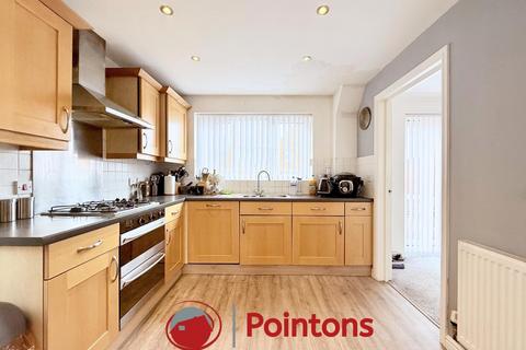 5 bedroom detached house for sale, Buttercup Way, Bedworth