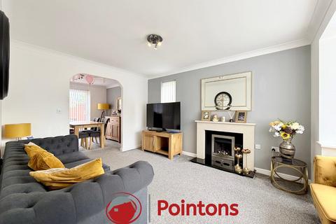 5 bedroom detached house for sale, Buttercup Way, Bedworth