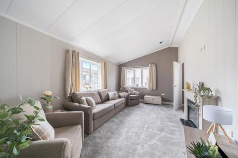 2 bedroom park home for sale, Ranksborough Hall Park, Oakham LE15