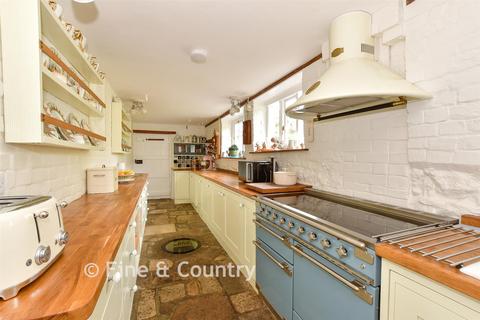 4 bedroom detached house for sale, Clatterford Shute, Newport, Isle of Wight