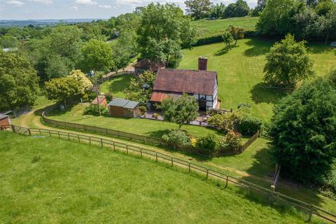 3 bedroom cottage for sale, Hollybush, Malvern