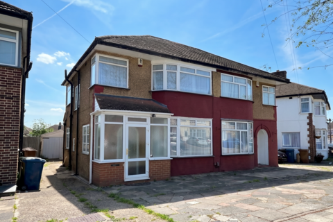 Bellamy Drive, Stanmore, HA7