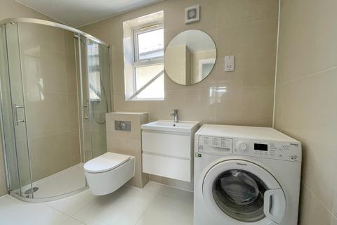 1 bedroom flat to rent, Kings Hedges Road, Cambridge