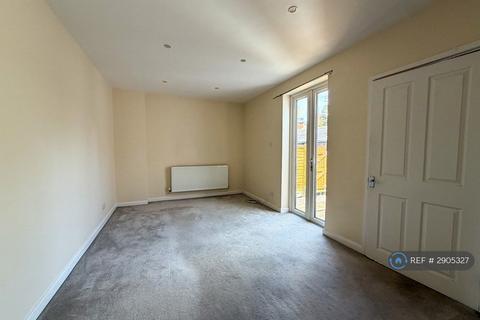 3 bedroom terraced house to rent, Cross St, Market Harborough, LE16