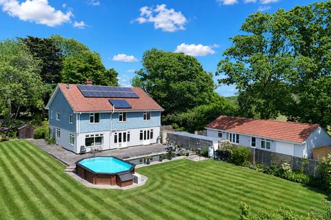 5 bedroom detached house for sale, Silver Street, Hordle, Lymington, SO41